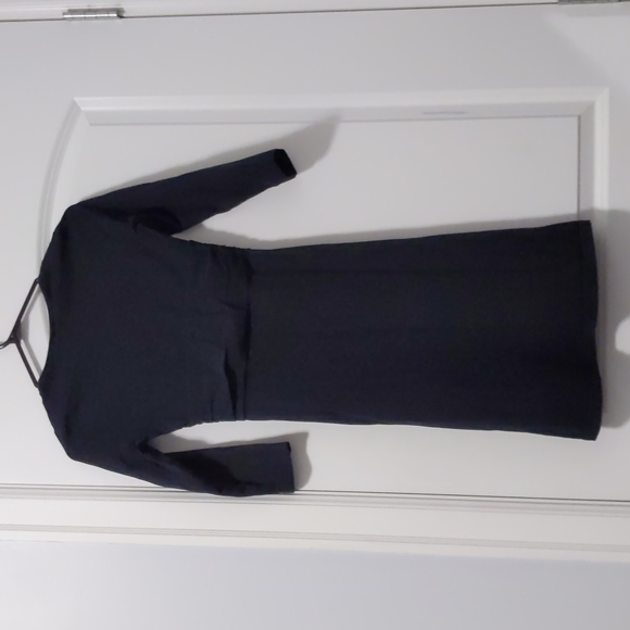 Patagonia Short Sleeve Black Dress - Picture 3 of 5